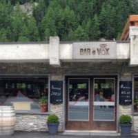 Bar à vin BAR e Vox